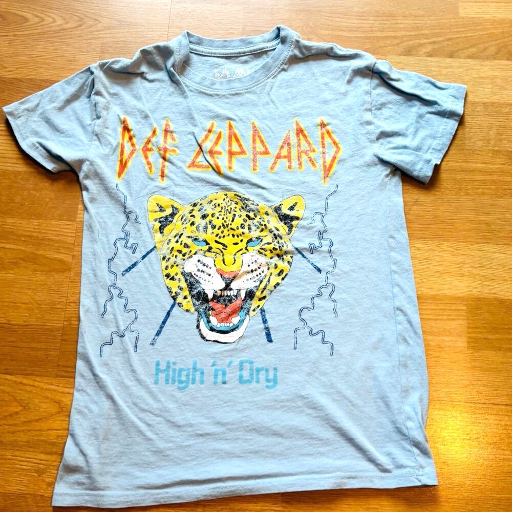 DEF LEPPARD T SHIRT XS BAND